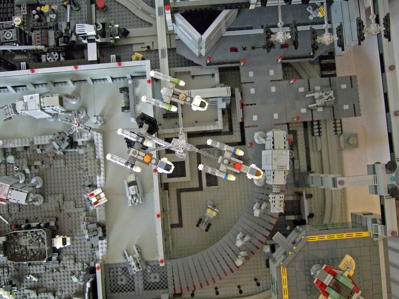 Illustration for article titled The Mother of All Lego Star Wars Battles